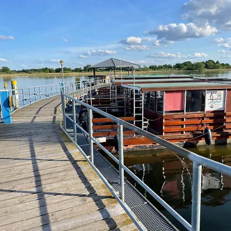 Hausboot-urlaub24_beetzsee 라데베게